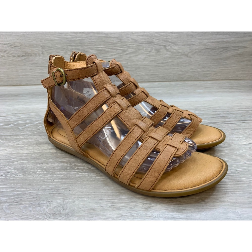 Born Women's Tan Leather Gladiator Sandals Strappy Rear Zip Flat 8 Shoes